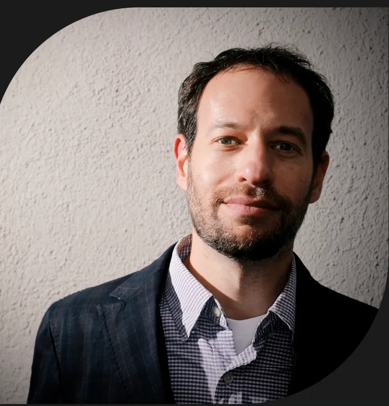 Photo of Lee Matthew Goldberg